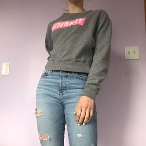 cropped crew neck